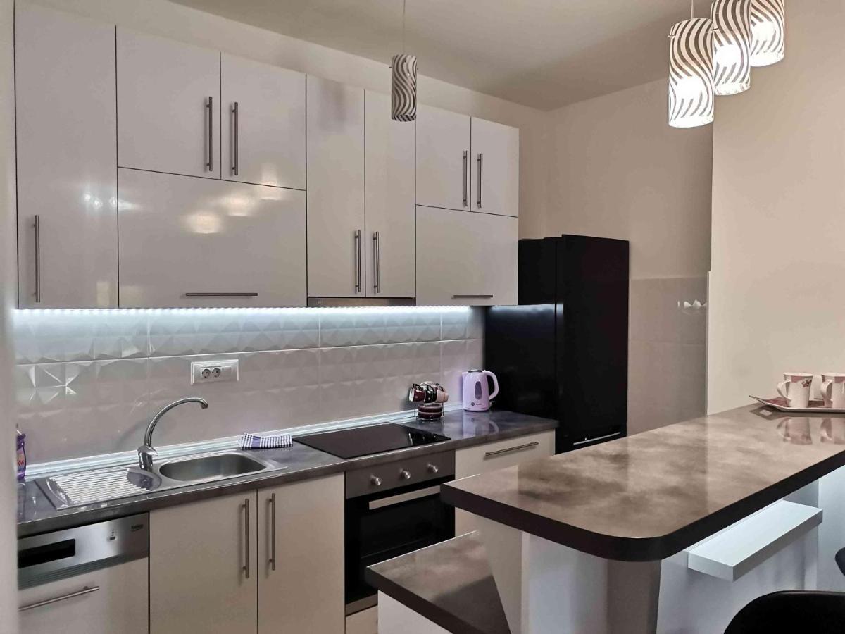 Square Daire Banyaluka Dış mekan fotoğraf